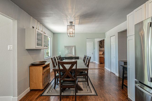 4970 Old Stage Road, Central Point, OR 97502