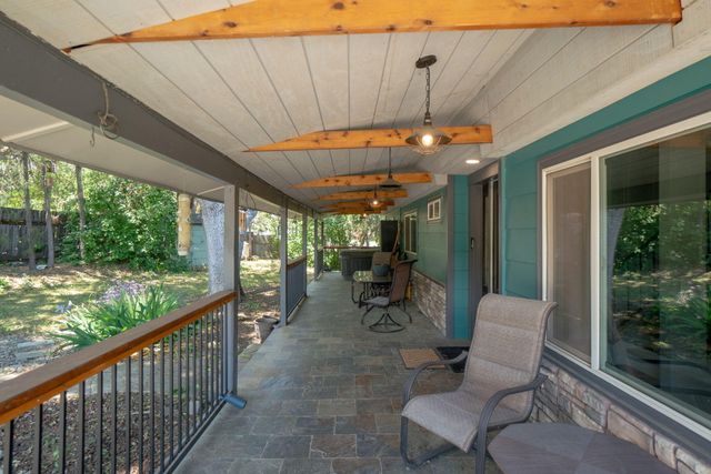 4970 Old Stage Road, Central Point, OR 97502