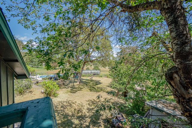 4970 Old Stage Road, Central Point, OR 97502