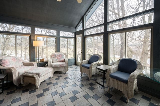 7117 Twelve Oak Court, Fort Wayne, IN 46804