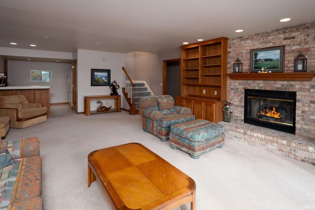 7117 Twelve Oak Court, Fort Wayne, IN 46804