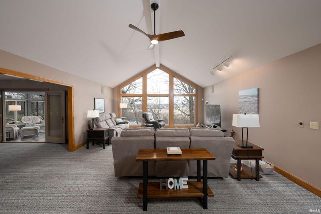 7117 Twelve Oak Court, Fort Wayne, IN 46804