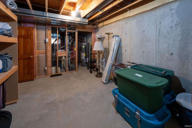 7117 Twelve Oak Court, Fort Wayne, IN 46804