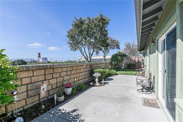 387 Penelope Lane, Santa Maria, CA 93455