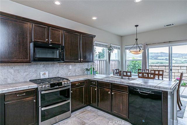 387 Penelope Lane, Santa Maria, CA 93455