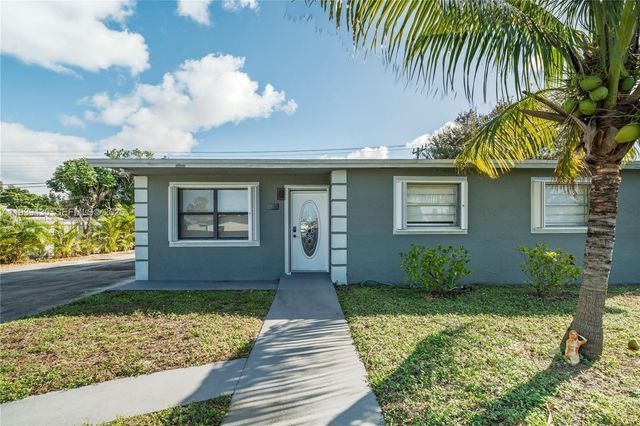 20731 NW 32nd Pl, Miami Gardens, FL 33056