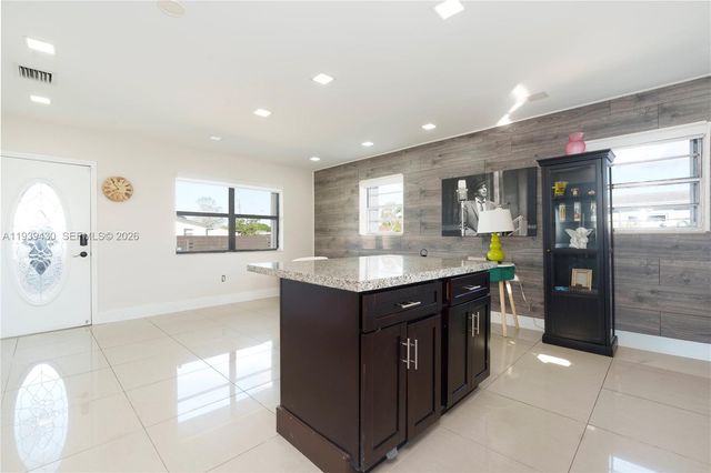 20731 NW 32nd Pl, Miami Gardens, FL 33056