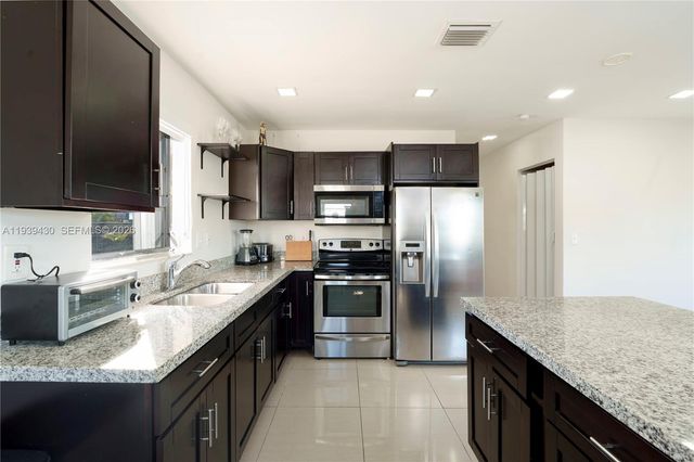 20731 NW 32nd Pl, Miami Gardens, FL 33056