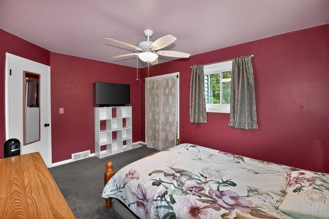401 Harvey AVENUE, Waukesha, WI 53186