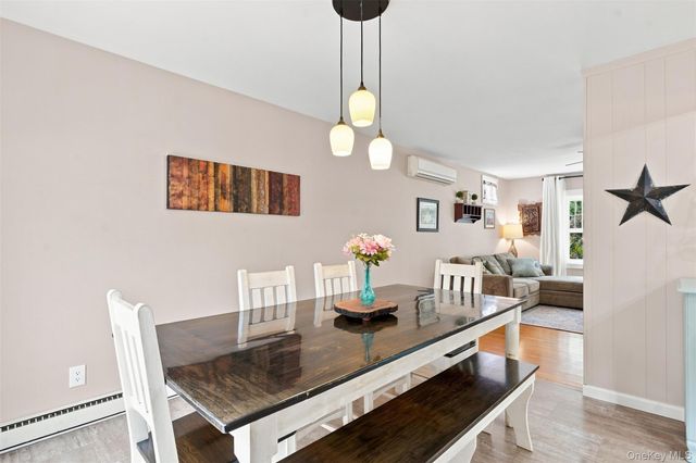 21 Smith Street, Red Hook, NY 12571