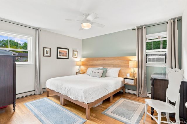 21 Smith Street, Red Hook, NY 12571