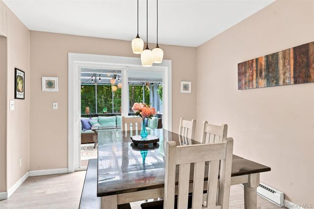 21 Smith Street, Red Hook, NY 12571