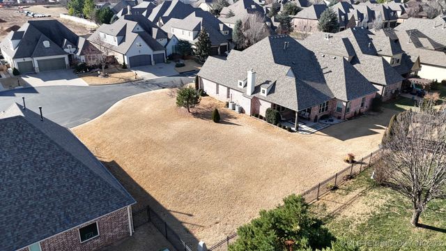 9555 E 109th Street, Tulsa, OK 74133