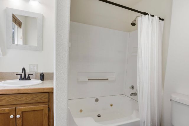 4422 RAILROAD Ave, Clayton, WA 99110