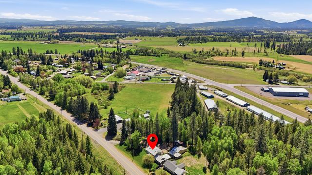 4422 RAILROAD Ave, Clayton, WA 99110