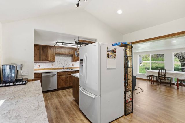4422 RAILROAD Ave, Clayton, WA 99110