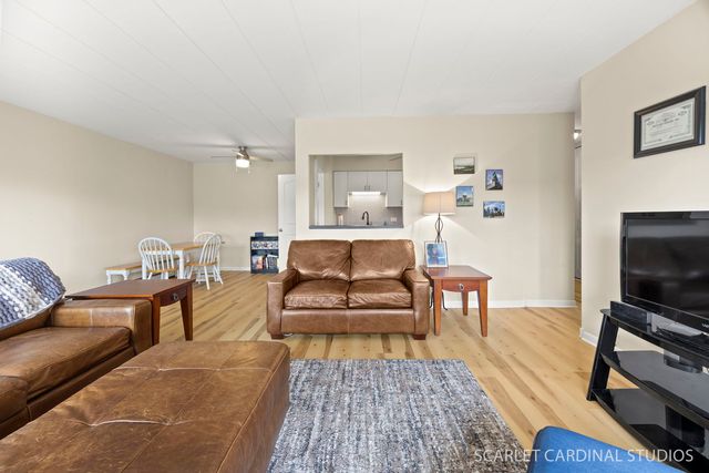 1056 N Mill Street 201, Naperville, IL 60563