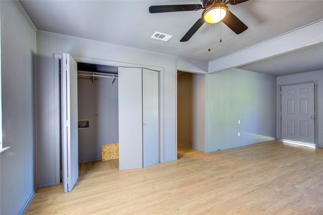 101 Mcbride Street, Lone Oak, TX 75453