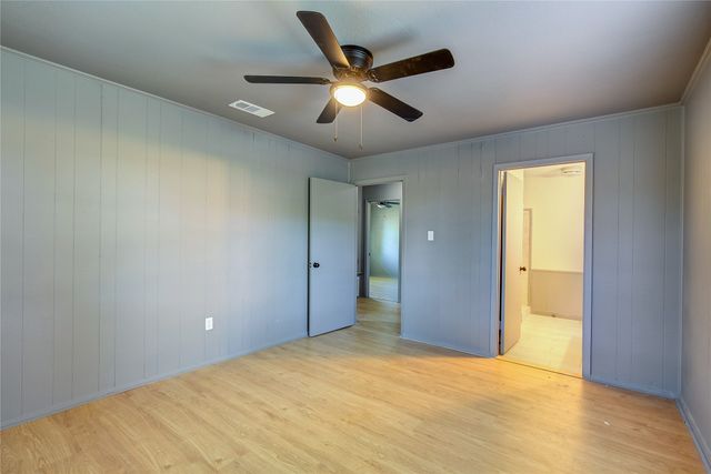 101 Mcbride Street, Lone Oak, TX 75453