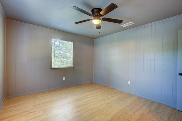 101 Mcbride Street, Lone Oak, TX 75453