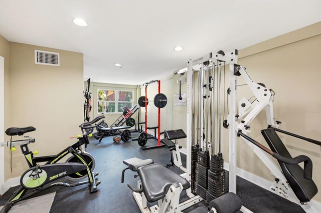 2420 SE 17th Street 401c, Fort Lauderdale, FL 33316