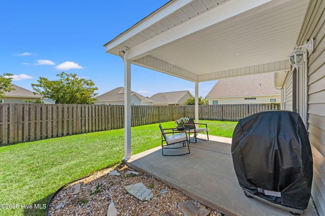 4255 Cherry Laurel Lane SE, Southport, NC 28461