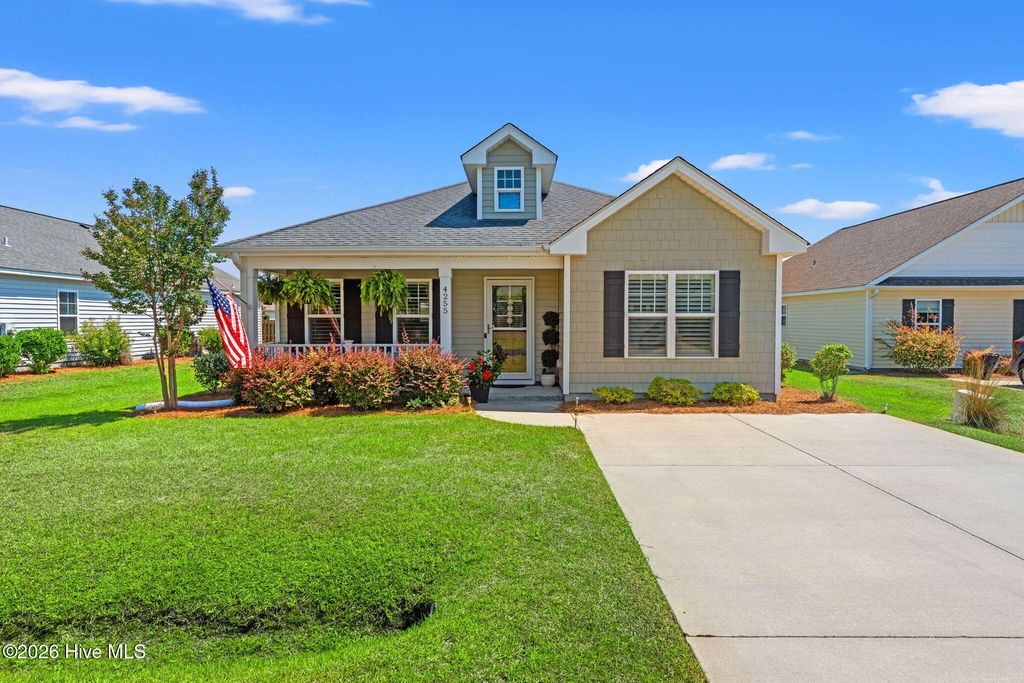 4255 Cherry Laurel Lane SE, Southport, NC 28461