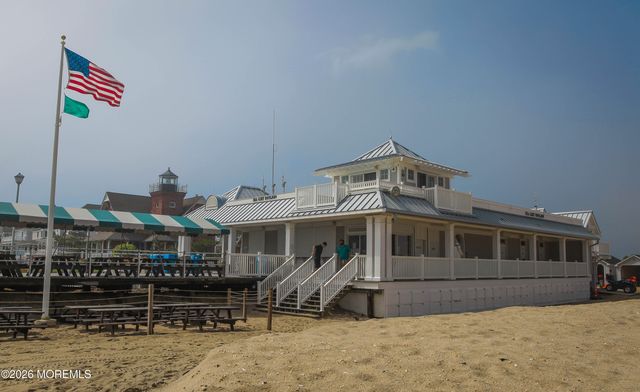 305 Stockton Boulevard, Sea Girt, NJ 08750