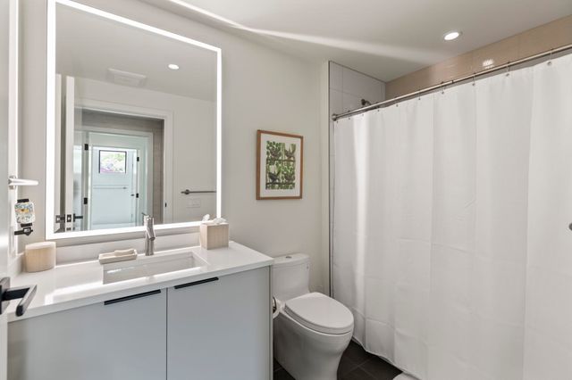 24 Kai Malu Dr Unit 102, Kihei, HI 96753