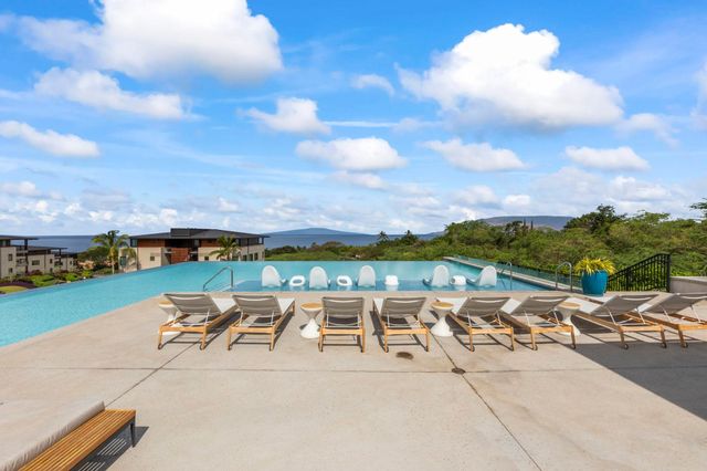 24 Kai Malu Dr Unit 102, Kihei, HI 96753