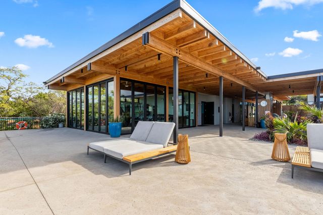 24 Kai Malu Dr Unit 102, Kihei, HI 96753