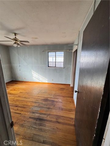 5703 E Hampton, Fresno, CA 93727