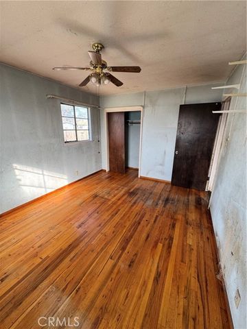 5703 E Hampton, Fresno, CA 93727