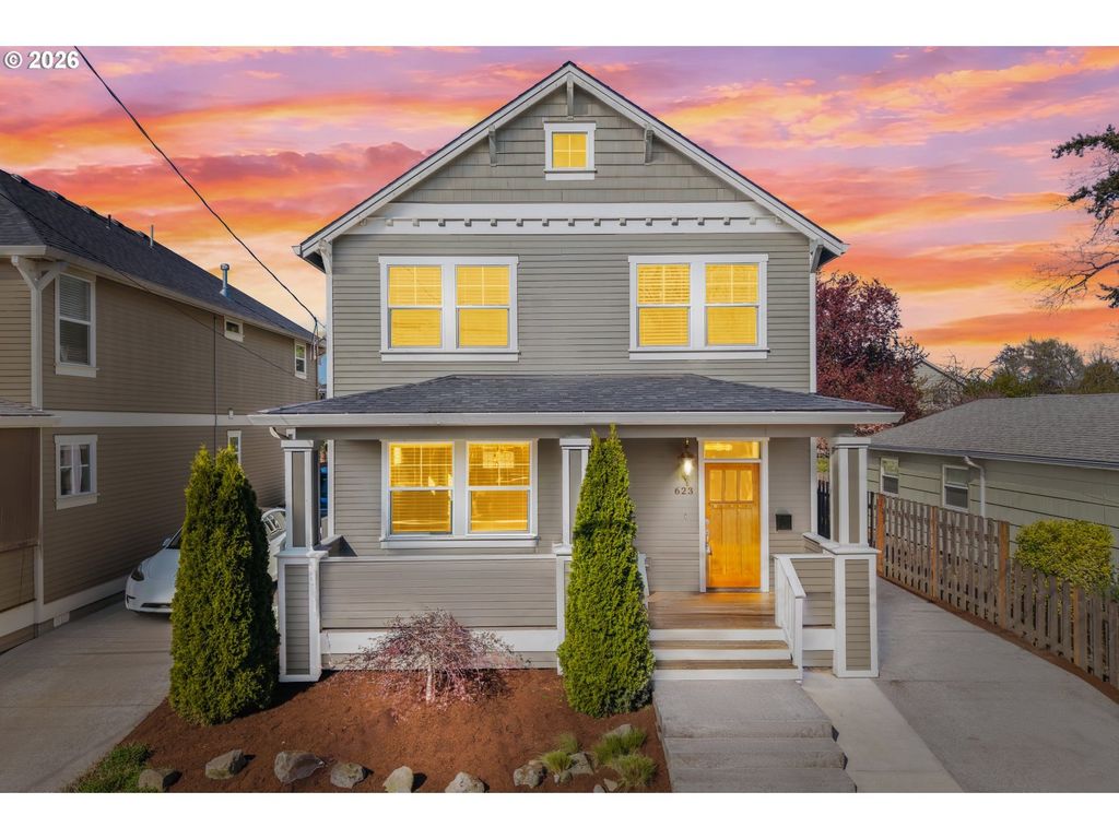 623 Ne 79TH Ave, Portland, OR 97213