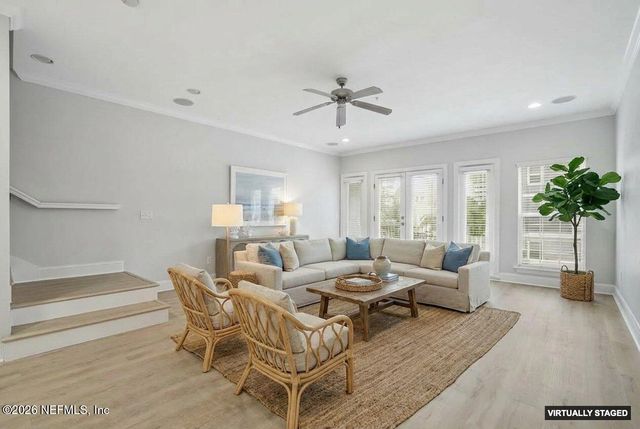 1330 2ND Street S E, Jacksonville Beach, FL 32250