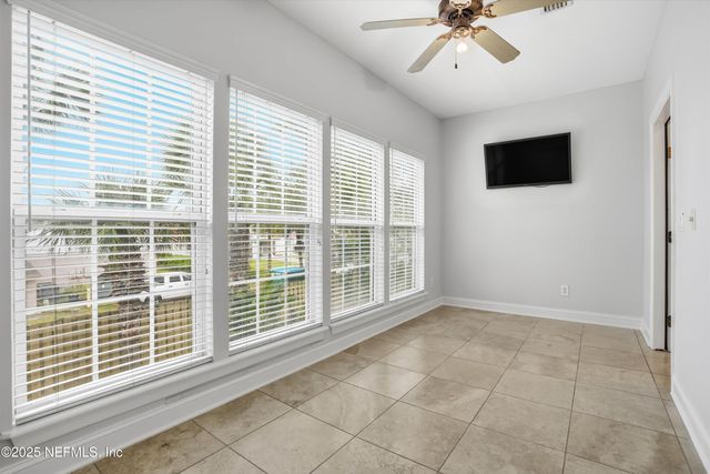 1330 2ND Street S E, Jacksonville Beach, FL 32250