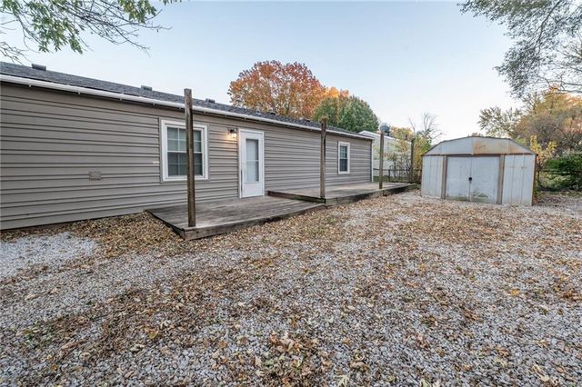 1110 N Swope Drive, Independence, MO 64056