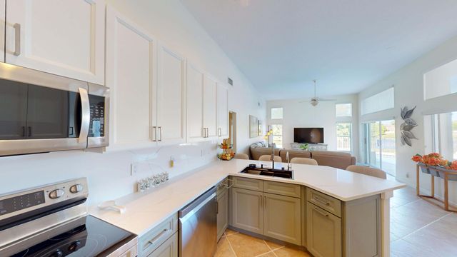 1651 Lakefield N Court, Wellington, FL 33414