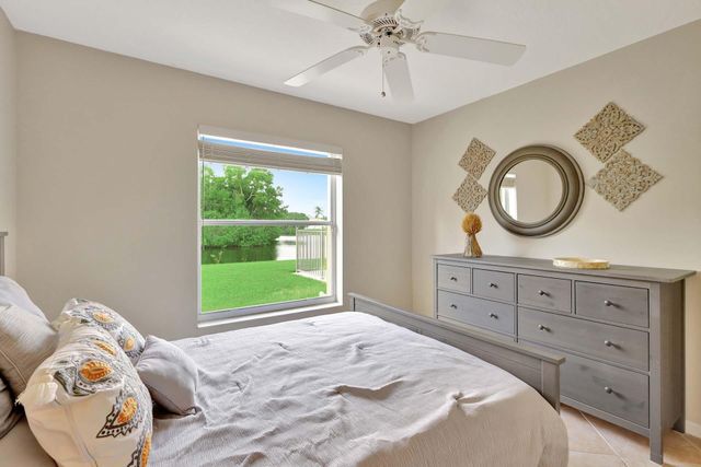 1651 Lakefield N Court, Wellington, FL 33414