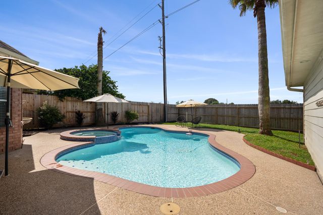 4710 Devonberry Lane, Katy, TX 77450