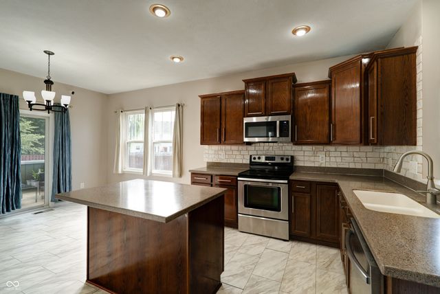 2291 Solidago Drive, Plainfield, IN 46168