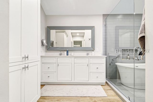 40 Planters Wood Dr Apt 2518, Hilton Head Island, SC 29928
