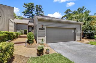 40 Planters Wood Dr Apt 2518, Hilton Head Island, SC 29928