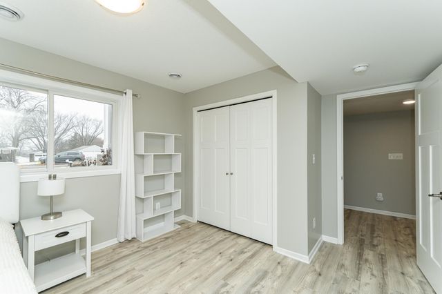 310 Sunnydale Lane SE, Rochester, MN 55904