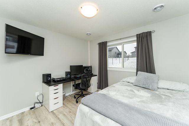 310 Sunnydale Lane SE, Rochester, MN 55904