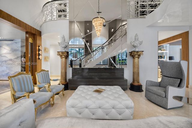 176 S Hibiscus Drive, Miami Beach, FL 33139