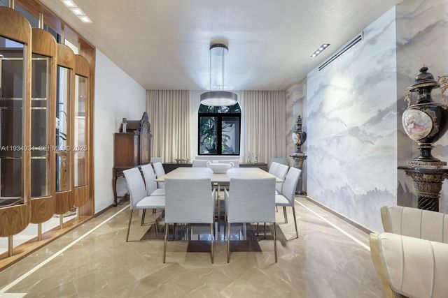 176 S Hibiscus Drive, Miami Beach, FL 33139