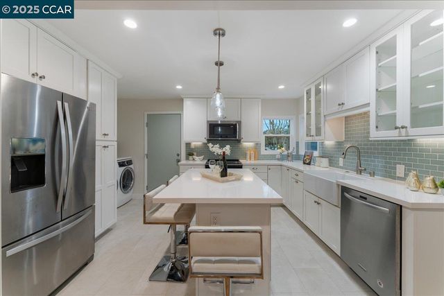 951 Yuba St, Richmond, CA 94805