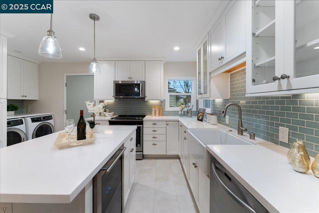 951 Yuba St, Richmond, CA 94805