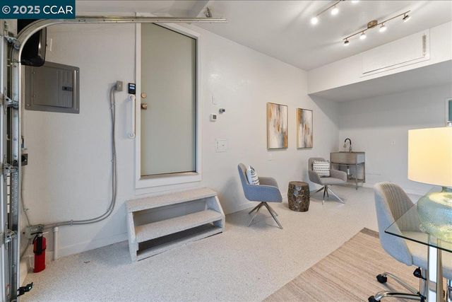 951 Yuba St, Richmond, CA 94805